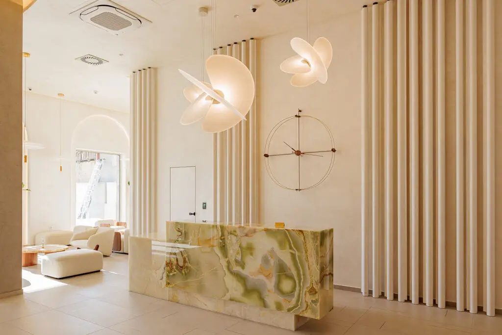Hogo Hotel Inđija